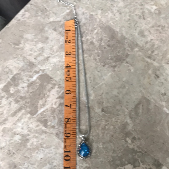 PRICE DROP 🌻 Blue Antique Silver Pendant Necklace - Picture 3 of 4